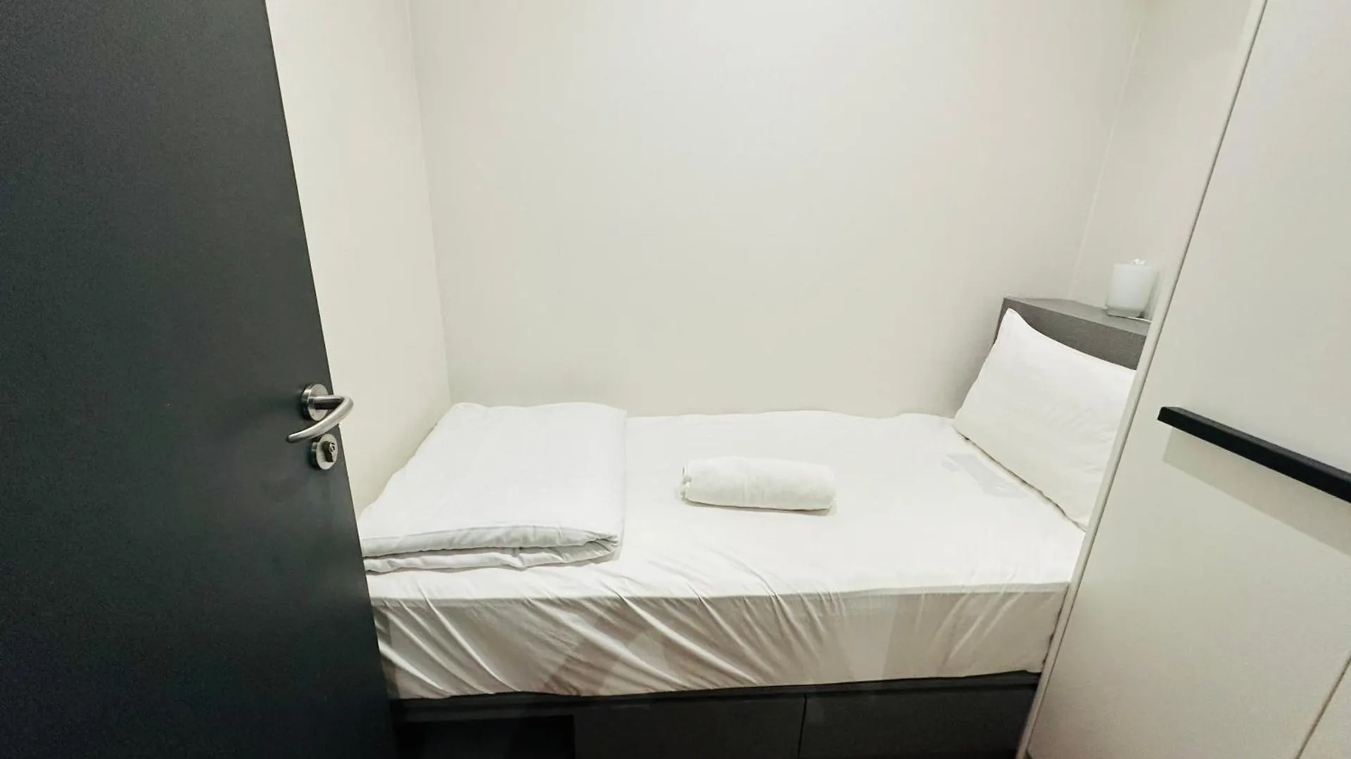 8 Kia Peng Suites By Bhs Kuala Lumpur 0*,  Malaisie